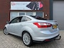 Ford Focus 1.6 EcoBoost Titanium / Navi / PDC / Park Assist / Stoelverwarming
