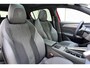Peugeot 308 1.6 Plug-in Hybrid 195 GT | Panoramisch schuif/kantel dak | Adaptive Cruise Control | FOCAL Audio | Alcantara bekleding | Stoelverwarming | 360° Camera | Massage | Matrix LED | Keyless Entry & Start