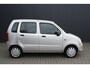 Opel Agila 1.2-16V Essentia