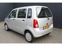 Opel Agila 1.2-16V Essentia
