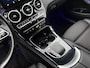 Mercedes-Benz GLC 300e 4MATIC Premium (SFEERVERLICHTING, ELEKT. WEGKLAPBARE TREKHAAK, ADAPTIEVE CRUISE, GOED ONDERHOUDEN)