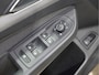 Volkswagen Golf 1.5 eHybrid 204pk Life Edition Camera Navigatie 17"velgen Privacy glas 110