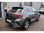 Volkswagen T-Roc 1.5 TSI OPF DSG R-Line 1e Eigenaar | Volledig Onderh | BTW | R-Line | Camera | Stoelverwarming | Massage | Navi | Carplay | Ad Cruise | Full Led | DAB | PDC | Aanhangerassist