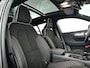 Volvo EX40 Single Motor Extended Range Ultra Black Ed. 82 kWh | SOH 100% | Panoramadak | 360° camera | Harman Kardon | Stoel- en Stuurverwarming | Trekhaak