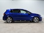 Volkswagen Golf 1.5 eTSI 150pk R-Line Business+ Navigatie 18"velgen Privacy glas Keyless Camera