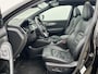 Nissan Qashqai 1.6 Business Edition / Trekhaak (1500 kg)  / Cruise control / Lichtmetalen velgen 17" / Panorama dak /