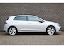 Volkswagen Golf 1.4 eHybrid 204pk Style | SoH 94% | Stoel/Stuurverwarming | Navigatiesysteem | Ergo Bestuurderstoel
