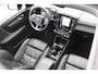 Volvo XC40 1.5 T4 211PK RECHARGE R-DESIGN Panodak | Leer | Wit Metallic | Camera | Keyless | Adapt.Cruise | 19 Inch Lm | Pdc v+a |