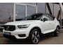 Volvo XC40 1.5 T4 211PK RECHARGE R-DESIGN Panodak | Leer | Wit Metallic | Camera | Keyless | Adapt.Cruise | 19 Inch Lm | Pdc v+a |