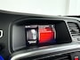 Volvo V60 T3 R-design | Stoelverwarming | Cruise control | Navigatie | Trekhaak