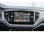 Volkswagen T-Roc 1.5 TSI 150pk DSG Style | Achteruitrijcamera | Trekhaak | Navigatie