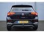 Volkswagen T-Roc 1.5 TSI 150pk DSG Style | Achteruitrijcamera | Trekhaak | Navigatie