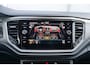 Volkswagen T-Roc 1.5 TSI 150pk DSG Style | Achteruitrijcamera | Trekhaak | Navigatie