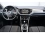 Volkswagen T-Roc 1.5 TSI 150pk DSG Style | Achteruitrijcamera | Trekhaak | Navigatie