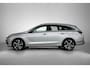 Hyundai i30 Wagon 1.5 T-GDi MHEV Premium | Afneembare Trekhaak| 17"LMV | Cam | PDC | Stoel Verwarming + Koeling | Navi | ECC | DAB |