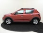 Dacia Sandero 0.9 TCe 90 PK Stepway Lauréate Airco | Navigatie | Bluetooth | Trekhaak | Parkeersensoren Achter