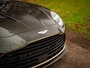 Aston Martin Vanquish | Minotaur Green | Bronze dreamlines | Carbon interior | Stoelventilatie