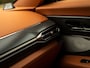 Aston Martin Vanquish | Minotaur Green | Bronze dreamlines | Carbon interior | Stoelventilatie