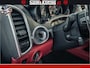 Porsche Cayenne 4.8 TURBO 519 PK | GARANTIE TOT 06-07-2027 | ONDERHOUDSHISTORIE AANWEZIG | LUCHTVERING | SCHERMEN ACHTER | 21 INCH PORSCHE WIELEN | BOM VOL | Porsche Exclusive Mahagoni metallic met Crimson Red leder.