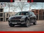 Porsche Cayenne 4.8 TURBO 519 PK | GARANTIE TOT 06-07-2027 | ONDERHOUDSHISTORIE AANWEZIG | LUCHTVERING | SCHERMEN ACHTER | 21 INCH PORSCHE WIELEN | BOM VOL | Porsche Exclusive Mahagoni metallic met Crimson Red leder.