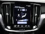 Volvo V60 2.0 B3 Business Pro | Automaat | Leder | Climate Control | Stoelverwarming | Stuur verwarming | Camera | Cruise Control Adaptief | Navigatie | Bluetooth | LMV | LED |