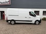 Renault Master GB 2.3 Blue dCi 150pk L2H2 T35 FWD Work Edition/ Trekhaak/ Vloer + wandplaat/ Camera achter/ Navigatie/ 1 Eigenaar/ Origineel NL/ NAP