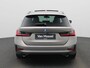 BMW 3-Serie Touring 320e Business Edition Plus | Automaat | LMV | Navigatie | Schuifdak | Stoel verwarming | Virtual cockpit | Half leder | Parkeer sensoren | Elec. achterklep | Virtual cockpit | Camera | Climate control | Cruise control | DAB |