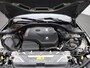 BMW 3-Serie Touring 320e Business Edition Plus | Automaat | LMV | Navigatie | Schuifdak | Stoel verwarming | Virtual cockpit | Half leder | Parkeer sensoren | Elec. achterklep | Virtual cockpit | Camera | Climate control | Cruise control | DAB |