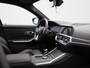 BMW 3-Serie Touring 320e Business Edition Plus | Automaat | LMV | Navigatie | Schuifdak | Stoel verwarming | Virtual cockpit | Half leder | Parkeer sensoren | Elec. achterklep | Virtual cockpit | Camera | Climate control | Cruise control | DAB |