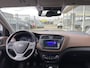 Hyundai i20 1.2 HP i-Motion Comfort / NL-Auto / Cruise-Control / Climate-Control / Apple-Carplay & Android-Auto / DAB Radio-Bluetooth / Elektr.-Pakket / Camera / PDC-Achter / 15'' LMV / ENZ.