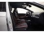 Volkswagen ID.4 77 kWh First Pro 3-Fase [ LED Trekhaak Navi Apple/Android Stoel&stuur verwarming ]