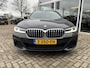 BMW 5-Serie Touring 530e xDrive Business Edition Plus M-Pakket / Leer / Hud / Clima / Sportstoelen / Carplay