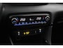 Toyota Yaris 1.5 Hybrid Executive | Navigatie |  Stoel en stuurverwarming | Panoramadak | Leder-stof bekleding |