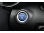 Toyota Yaris 1.5 Hybrid Executive | Navigatie |  Stoel en stuurverwarming | Panoramadak | Leder-stof bekleding |