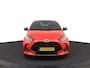 Toyota Yaris 1.5 Hybrid Executive | Navigatie |  Stoel en stuurverwarming | Panoramadak | Leder-stof bekleding |