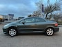 Peugeot 307 CC 2.0-16V / airco / cruise.control / leder / pdc / lmv / trekhaak / nap...