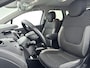 Renault Captur 1.3 TCe 130Pk Intens | Navigatie | Apple & Android Caplay | Parkeersensoren Voor & Achter | Achteruitrijcamera | Trekhaak | Climate Control | Parkeerassistent