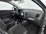Renault Captur 1.3 TCe 130Pk Intens | Navigatie | Apple & Android Caplay | Parkeersensoren Voor & Achter | Achteruitrijcamera | Trekhaak | Climate Control | Parkeerassistent