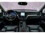 Volvo XC60 2.0 T6 Plug-in hybrid AWD Inscription | Trekhaak | Panoramadak | Stoel- en stuurverwarming | 360 graden Camera | Dode hoek detectie BLIS | Adaptieve cruise control | Lederen bekleding |