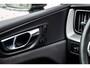 Volvo XC60 2.0 T6 Plug-in hybrid AWD Inscription | Trekhaak | Panoramadak | Stoel- en stuurverwarming | 360 graden Camera | Dode hoek detectie BLIS | Adaptieve cruise control | Lederen bekleding |