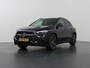 Mercedes-Benz GLA 180 Business Solution AMG | Panoramaschuifdak | Premium Plus | Trekhaak | Nightpakket | Achteruitrijcamera | Stoelverwarming voor |