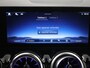 Mercedes-Benz GLA 180 Business Solution AMG | Panoramaschuifdak | Premium Plus | Trekhaak | Nightpakket | Achteruitrijcamera | Stoelverwarming voor |
