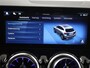 Mercedes-Benz GLA 180 Business Solution AMG | Panoramaschuifdak | Premium Plus | Trekhaak | Nightpakket | Achteruitrijcamera | Stoelverwarming voor |