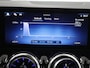 Mercedes-Benz GLA 180 Business Solution AMG | Panoramaschuifdak | Premium Plus | Trekhaak | Nightpakket | Achteruitrijcamera | Stoelverwarming voor |