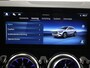 Mercedes-Benz GLA 180 Business Solution AMG | Panoramaschuifdak | Premium Plus | Trekhaak | Nightpakket | Achteruitrijcamera | Stoelverwarming voor |
