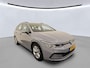 Volkswagen Golf Variant 1.0 TSI Life / FABRIEKSGARANTIE T/M 6-2027/ CAMERA/ PARK. SENSOREN/ NAVI/ 16" LMV