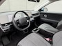 Hyundai Ioniq 5 Connect 77.4 kWh Automaat / Afneembare Trekhaak 1600kg trekgewicht / Dealer onderhouden / Fabrieksgarantie tot 12-2027 / 8 Jaar Batterij Garantie / Warmtepomp / Camera / Navigatie / Stoel & Stuurwiel Verwarming / Adaptieve Cruise / Apple Carplay & Android Auto /