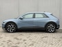 Hyundai Ioniq 5 Connect 77.4 kWh Automaat / Afneembare Trekhaak 1600kg trekgewicht / Dealer onderhouden / Fabrieksgarantie tot 12-2027 / 8 Jaar Batterij Garantie / Warmtepomp / Camera / Navigatie / Stoel & Stuurwiel Verwarming / Adaptieve Cruise / Apple Carplay & Android Auto /