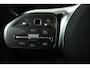 Mercedes-Benz A-klasse 180 Business Solution AMG (SFEERVERLICHTING, ACHTERUITRIJCAMERA, STOELVERWARMING, NAVIGATIE, SENSOREN)