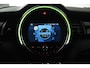 MINI Cooper Mini 1.5 Pepper (STOELVERWARMING, SFEERVERLICHTING, HEAD-UP, AUTOMAAT, PARKEERSENSOREN)